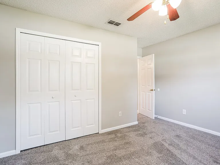 2912 Brittany Bluff Dr — Photo 13
