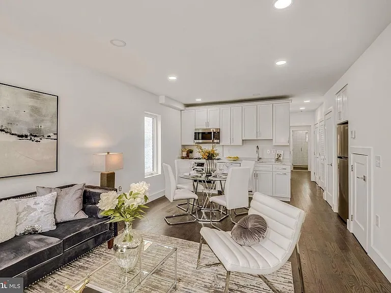 2717 Sherman Ave NW #1 — Photo 2