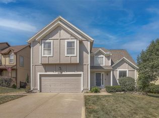 6354 Brownridge Dr, Shawnee, KS 66218