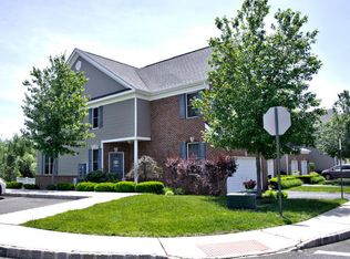 62 Inwood Dr, Manalapan, NJ 07726