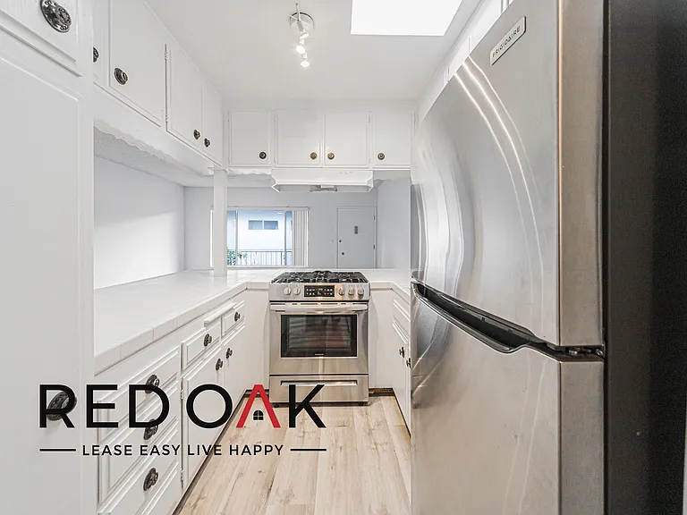 Moorpark 15000 — Photo 11
