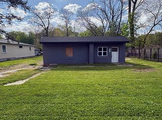 7173 N Detroit Rd, New Carlisle, IN 46552