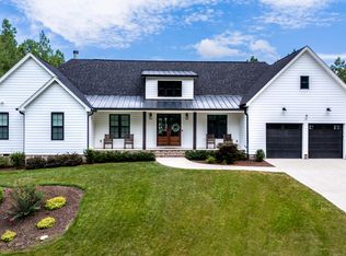 1618 Van Davis Rd NW, Charleston, TN 37310