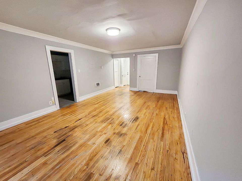 1st image of 809 S I St APT 204
