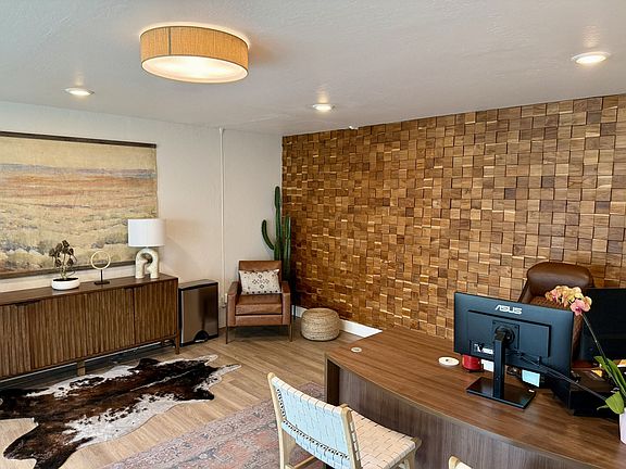 5th image of 28500 Mission Blvd #303