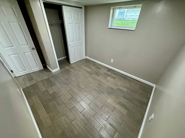 1323 W 3rd Ave — Photo 29