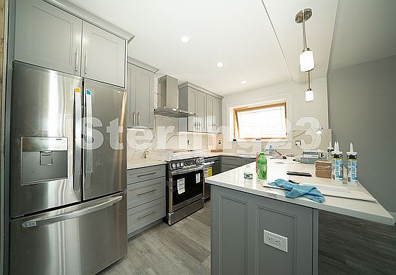 5th image of 20-11 21st St #3
