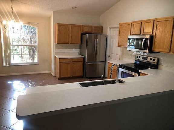 2nd image of 1793 Van Allen Cir