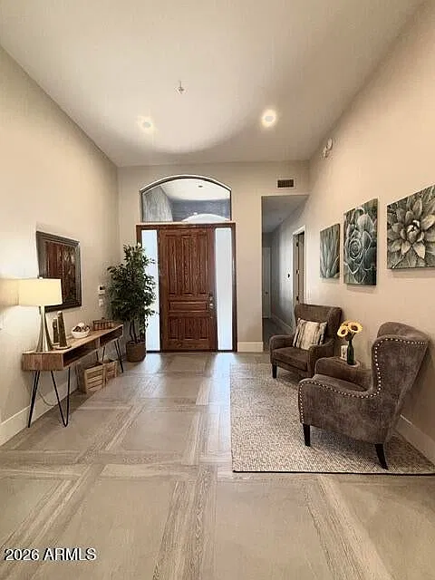 3 bed, 2.5 bath, 2541 sqft, $11,250 — Photo 2