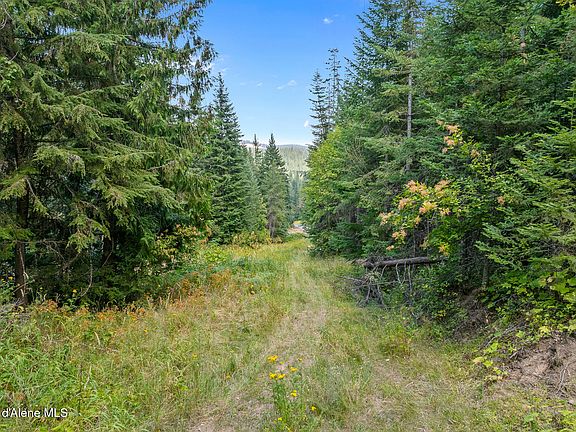 3rd image of 3572 S Moose Canyon Rd