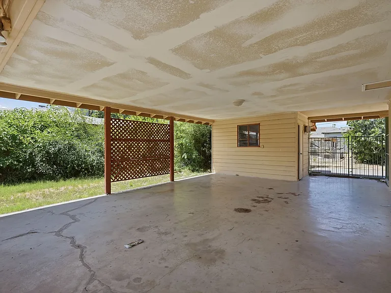 742 E Sierra Vista Dr — Photo 30