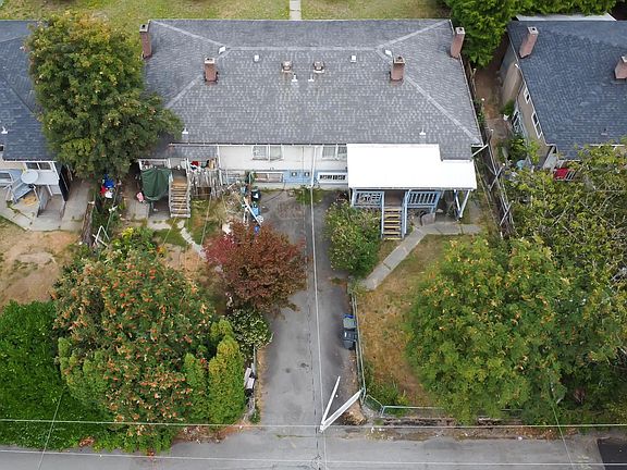 4th image of 2576 Grandview Hwy S