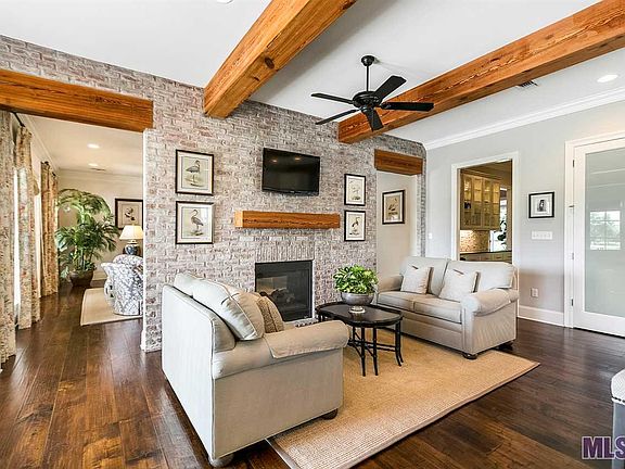5th image of 40162 Swan Cir