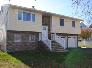 211 11th Ave, Belmar, NJ 07719