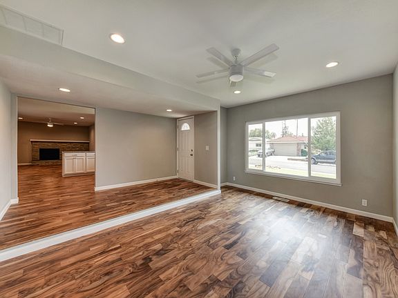 5th image of 1731 Tanglewood Ln