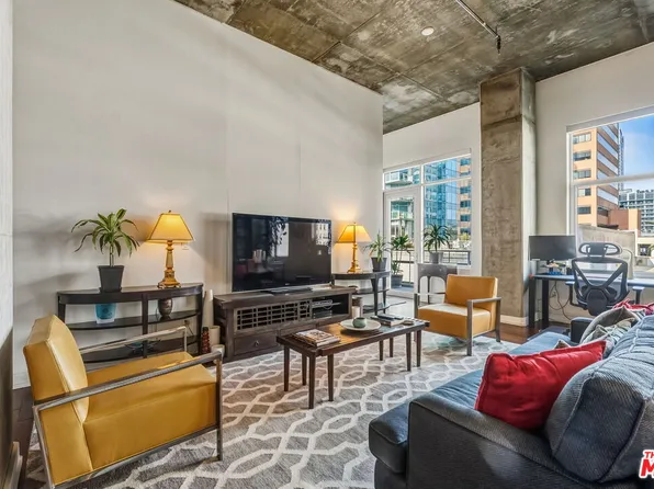 645 W 9th St APT 712, Los Angeles, CA 90015