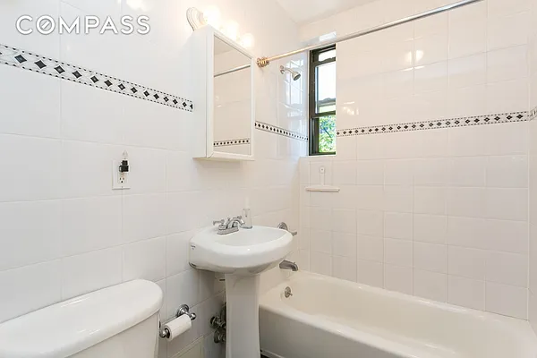 Rented by Compass | media 13