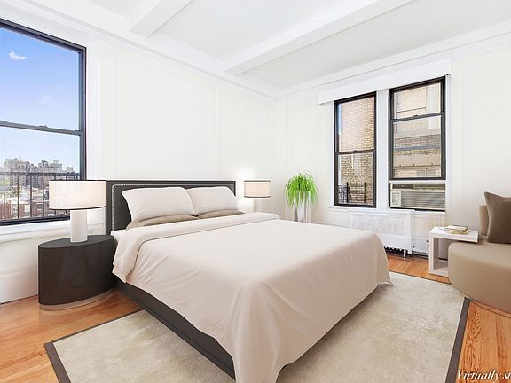 3rd image of 135 W 79th St APT 7D