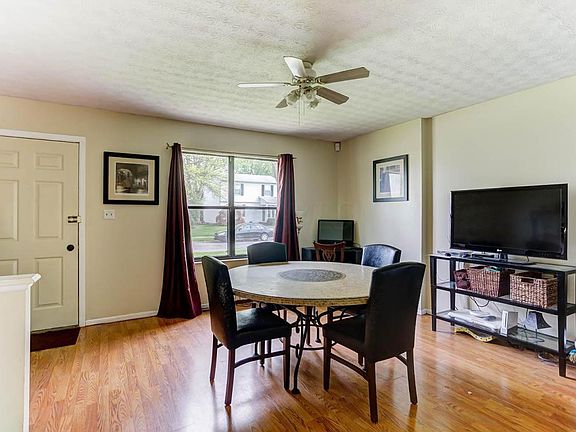 2nd image of 6525 Benjamin Dr