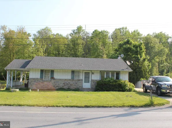 1823 W Philadelphia Ave, Oley, PA 19547