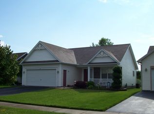 65 Creston Ct, Rochester, NY 14612