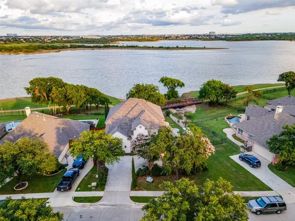4025 Heron Cove Ln, The Colony, TX 75056