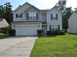 2104 Mallard Pointe Dr, Kannapolis, NC 28083