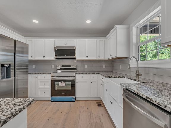 3rd image of 166 John Brinkley Rd Lot 1