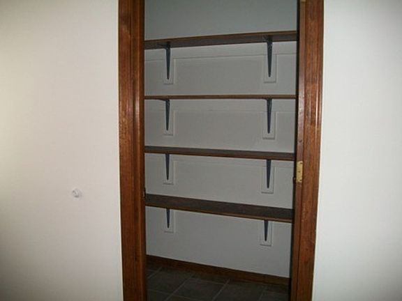 4th image of 706 Streck Ct APT C