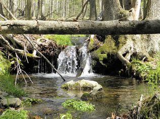 Shiny Mountain Rd, Greentown, PA 18426