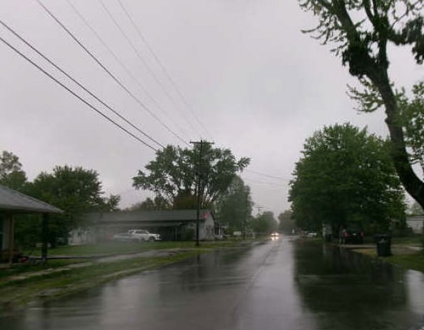 Exterior Neighborhood (street photo)