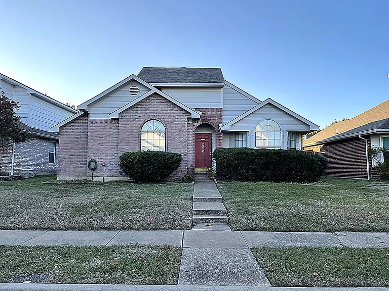 7879 Excaliber Rd — Photo 1