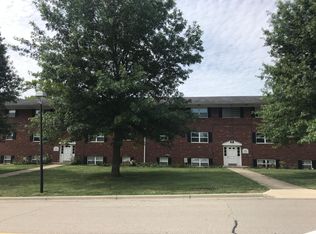 315 Meadowcreek Dr, Lawrenceburg, IN 47025