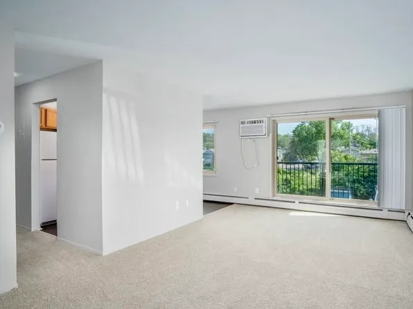 Johnson Parkway Apartments