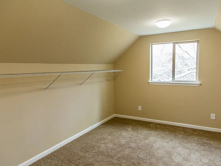 7121 Schafer St — Photo 14
