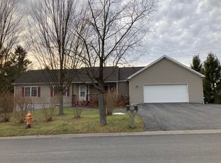 100 Wildflower Dr, Ithaca, NY