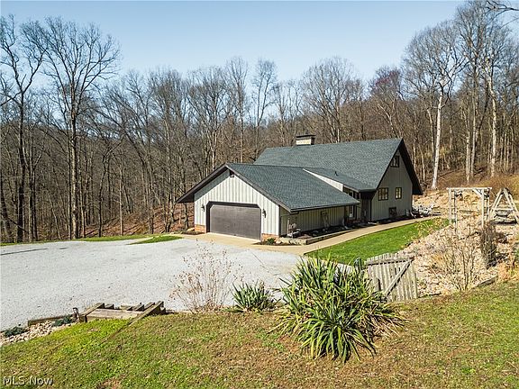 3rd image of 8463 Private Road 577