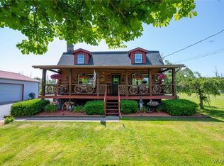 178 Schwartz Rd, Lancaster, NY 14086