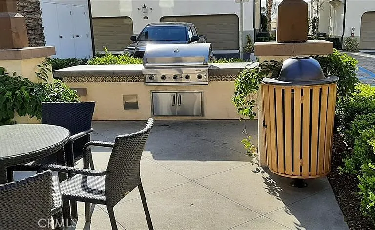 8249 Celestial Ave — Photo 2