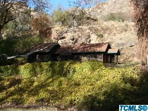 42875 S Fork Dr #B, Three Rivers, CA 93271