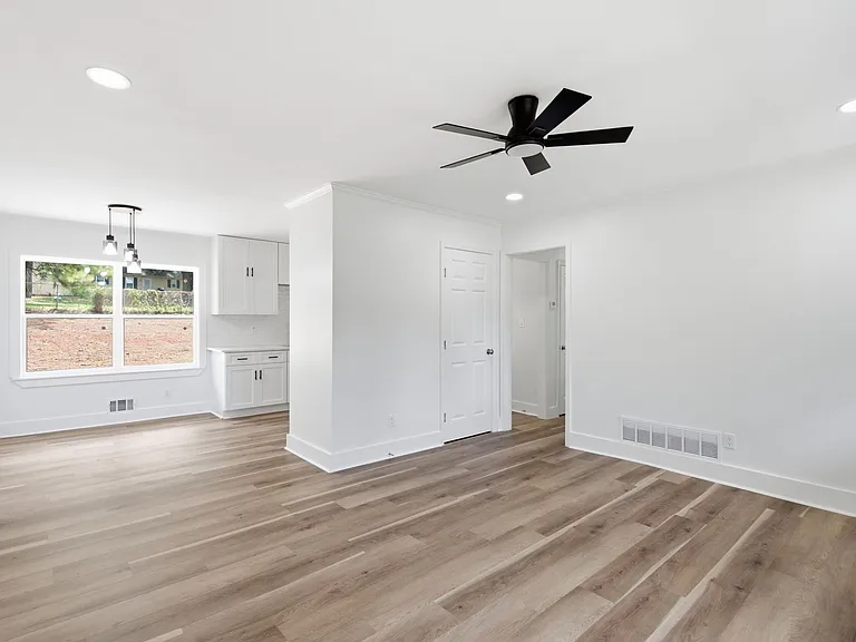 3201 Hopkins Rd — Photo 16