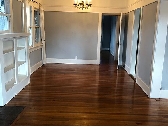 4th image of 3731 Crane Pl
