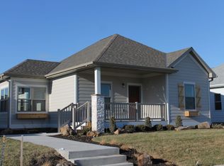 1003 E Maple Ave, Norfolk, NE 68701