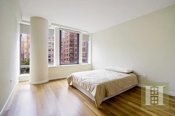 Sold by Halstead Real Estate | media 16