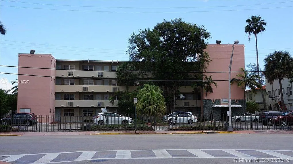 Building Photo - 4011 N Meridian Ave