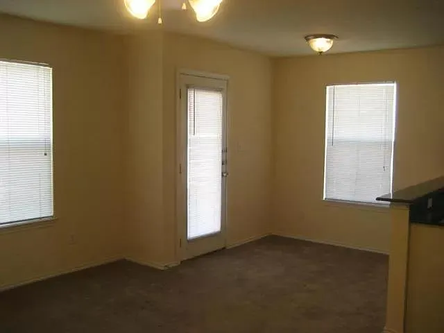 701 Claremont Pkwy #A — Photo 6
