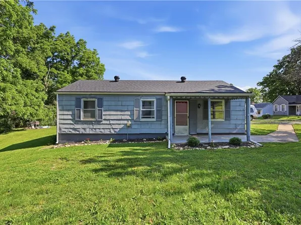 1312 Newman St, Leavenworth, KS 66048