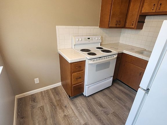 4th image of 3001 W Ohio Ave #23