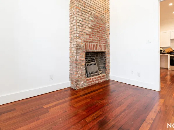 276 Boerum Street image 19 of 19