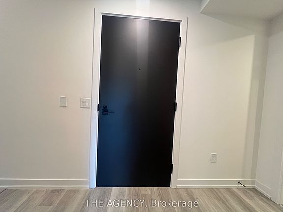 4th image of 28 Eastern Ave #Townhouse 110
